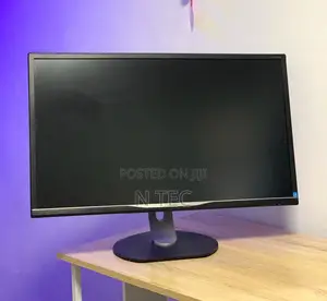 Philips 32-Inch QHD Monitor ()