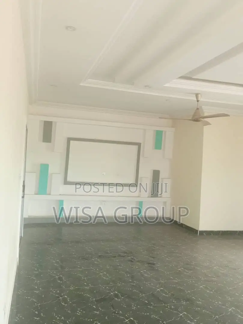 7bdrm Duplex in Wisa Groups, Accra Metropolitan for rent