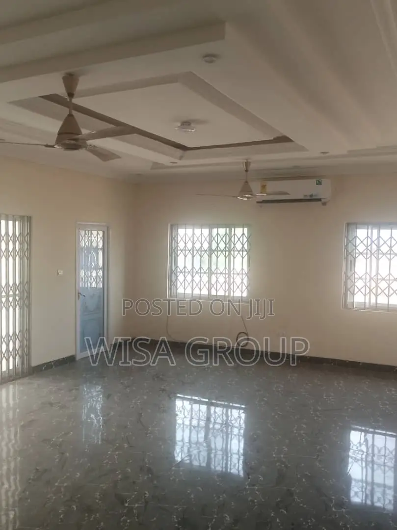 7bdrm Duplex in Wisa Groups, Accra Metropolitan for rent