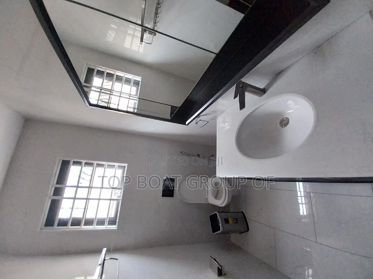 Furnished 4bdrm House in Top-Boat Estate, Kumasi Metropolitan for sale