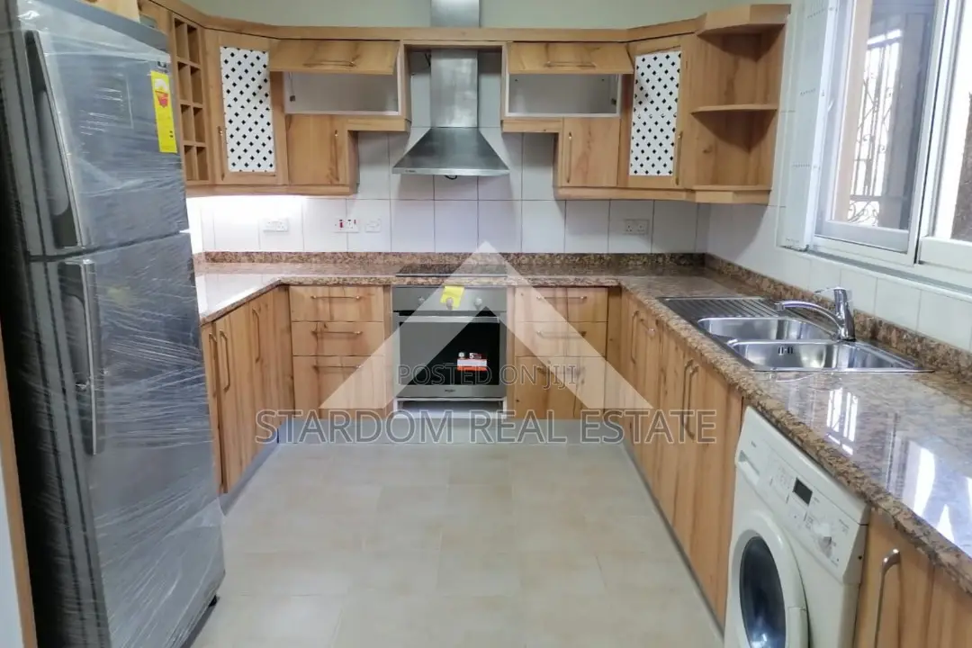 3bdrm Apartment in Ridge for rent