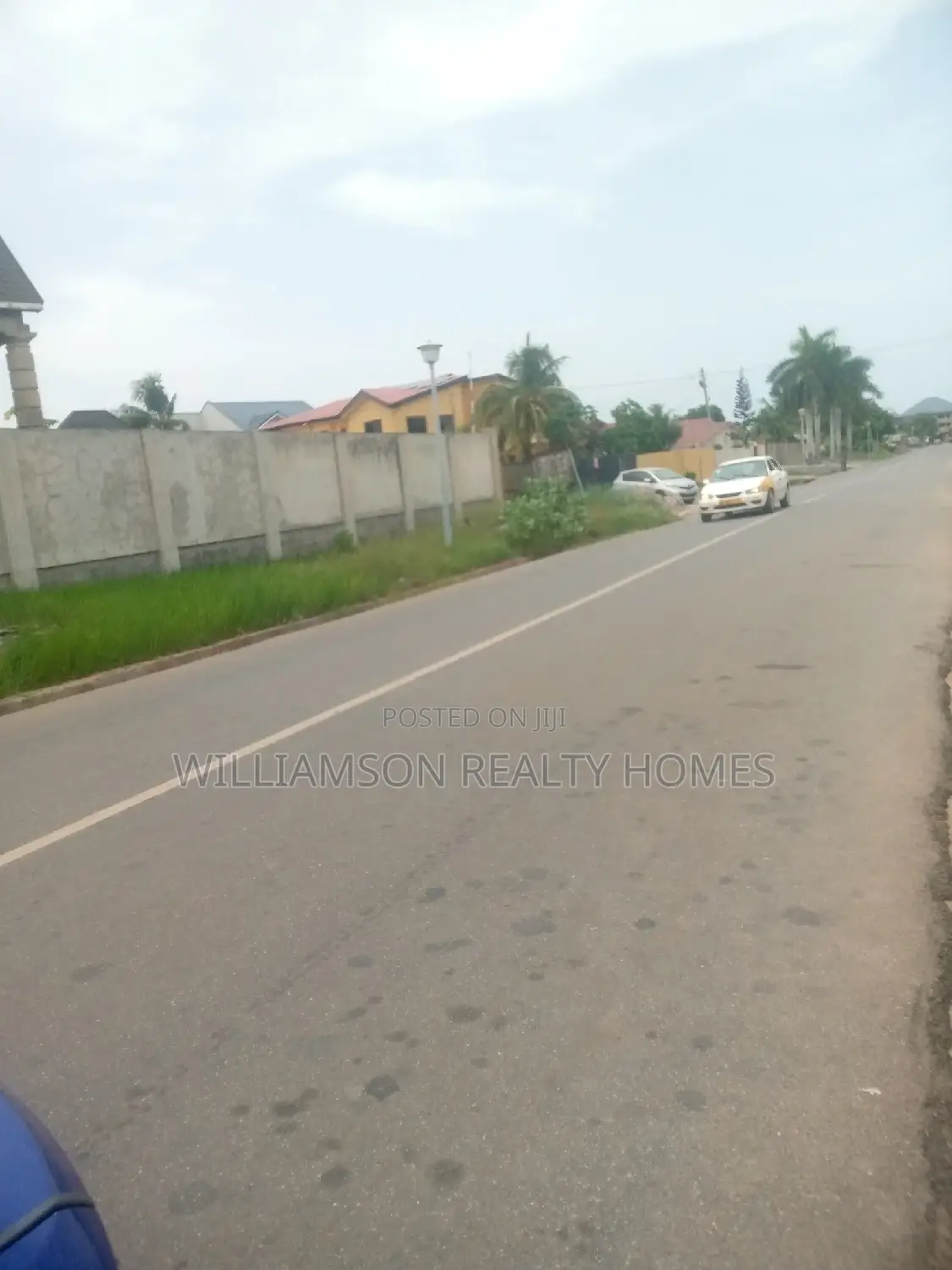 Affordable Road Side Shop/Store/Officespace/Showroom,Spintex