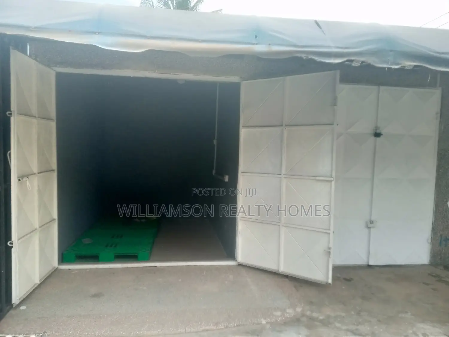 Affordable Road Side Shop/Store/Officespace/Showroom,Spintex