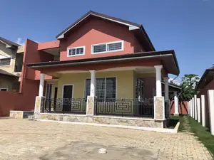 4bdrm Duplex in Abokobi Junction, Accra Metropolitan for sale