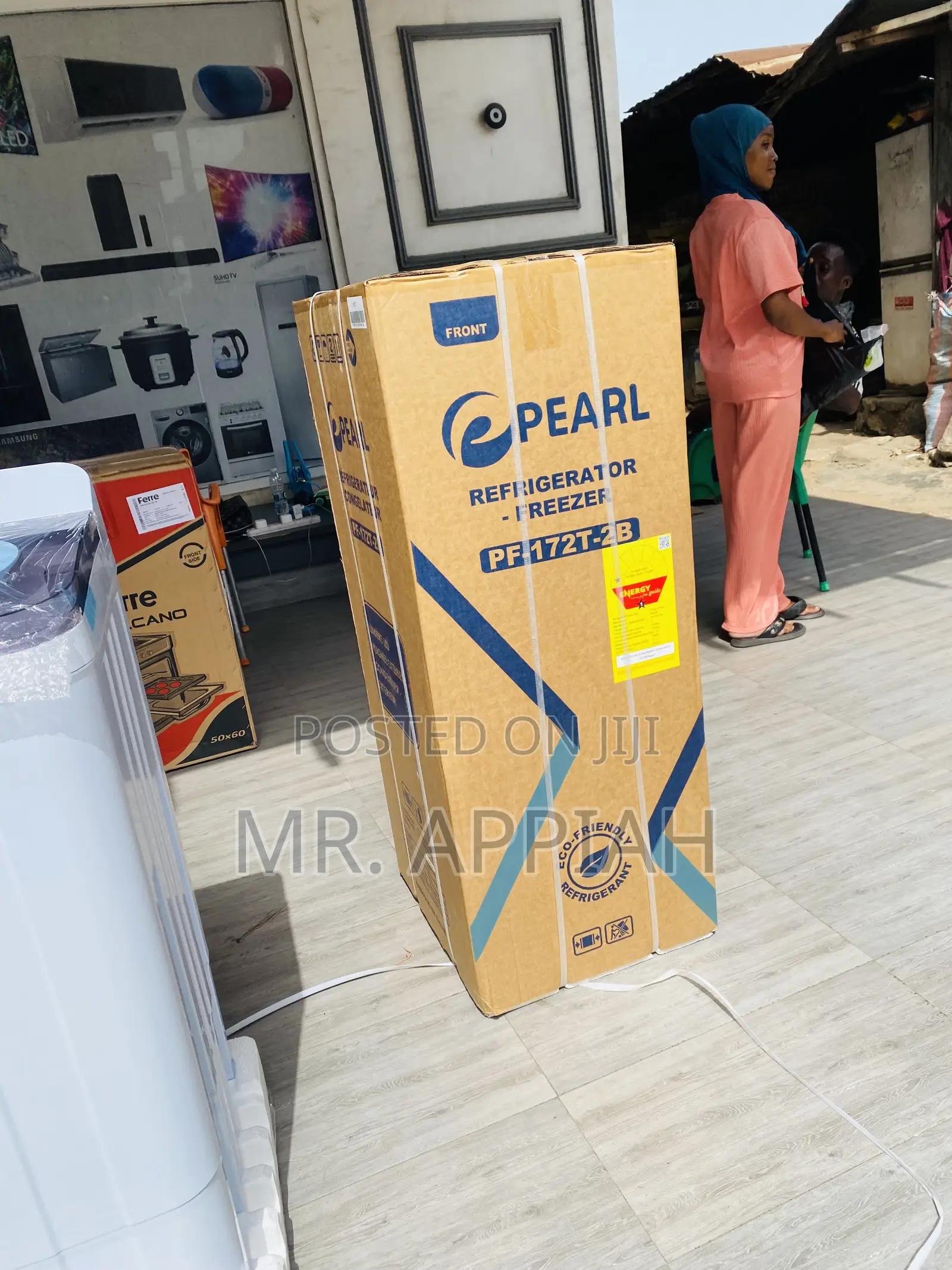 Quality Yet Affordable Pearl Pf-172t-2b 2 Door Refrigerator