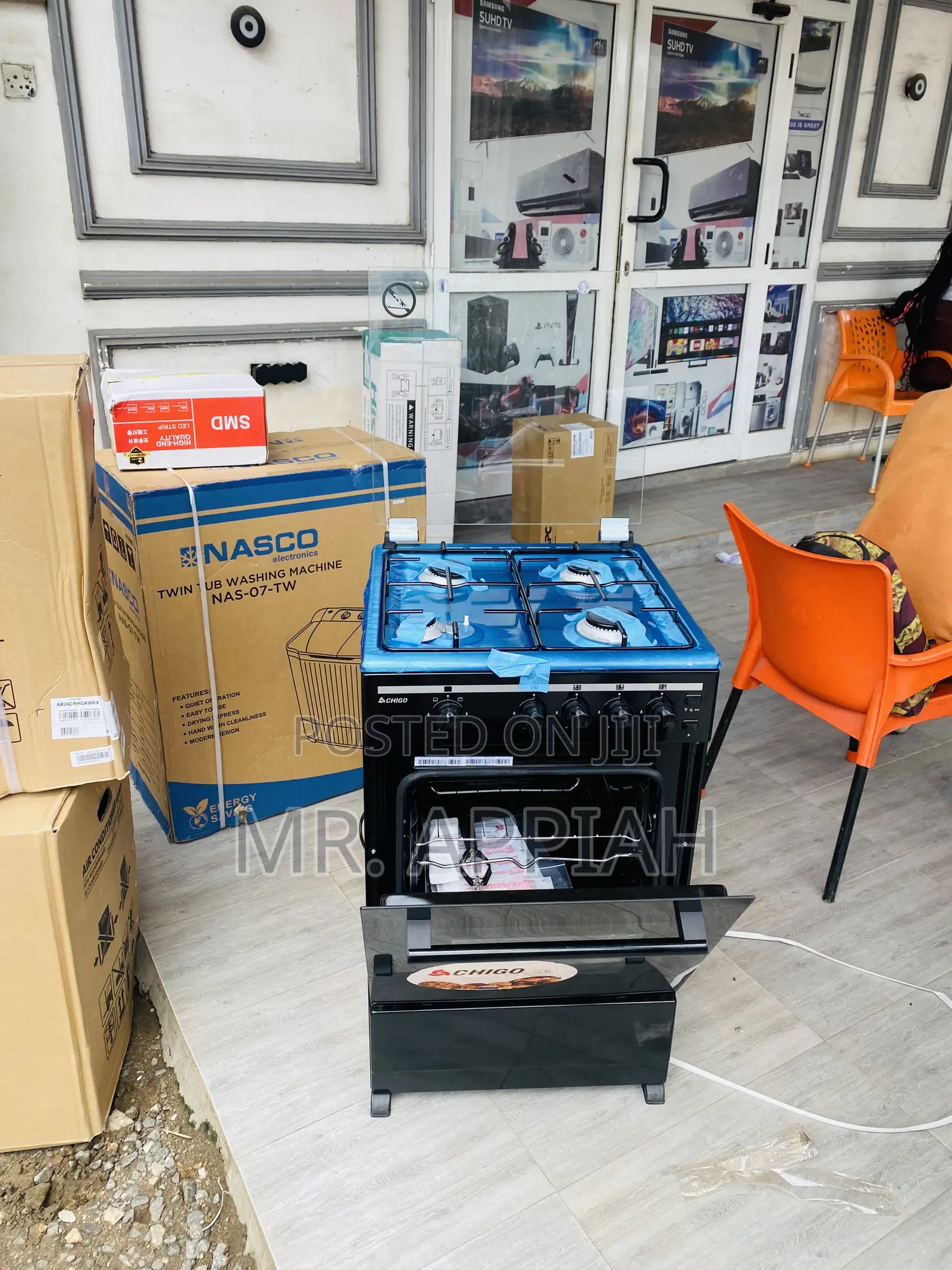 Newly in Stock Chigo 50x50 4 Gas Burner With Oven(Black).