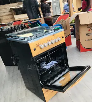 Authentic Wooden Volcano 50x50 4 Gas Burner With Lid.