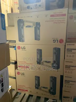 Enchanting LG LHD675BG 1000watts Home Theater System