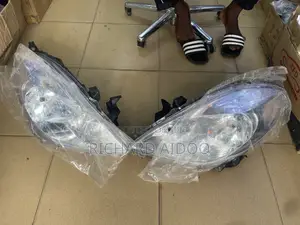 Nissan Versa 2012 Headlight Available