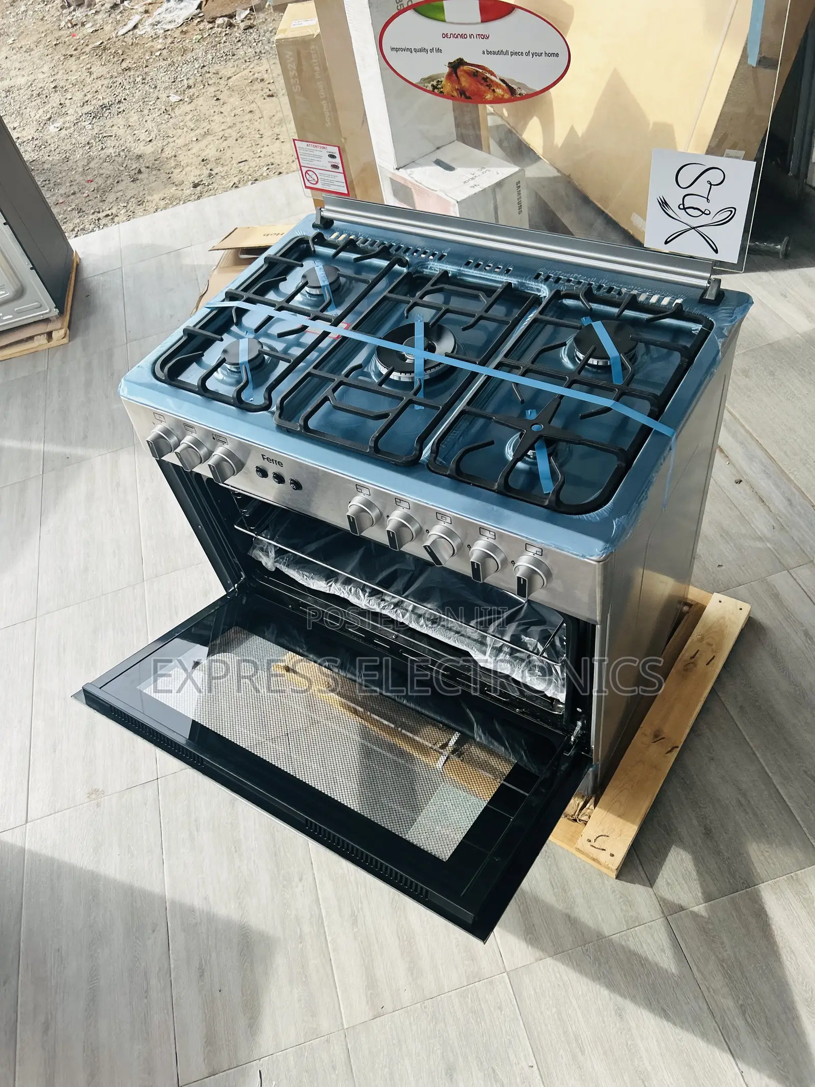 Sliver Stove Gas 5burner 60/90 Black Ferre Rotisserie Oven