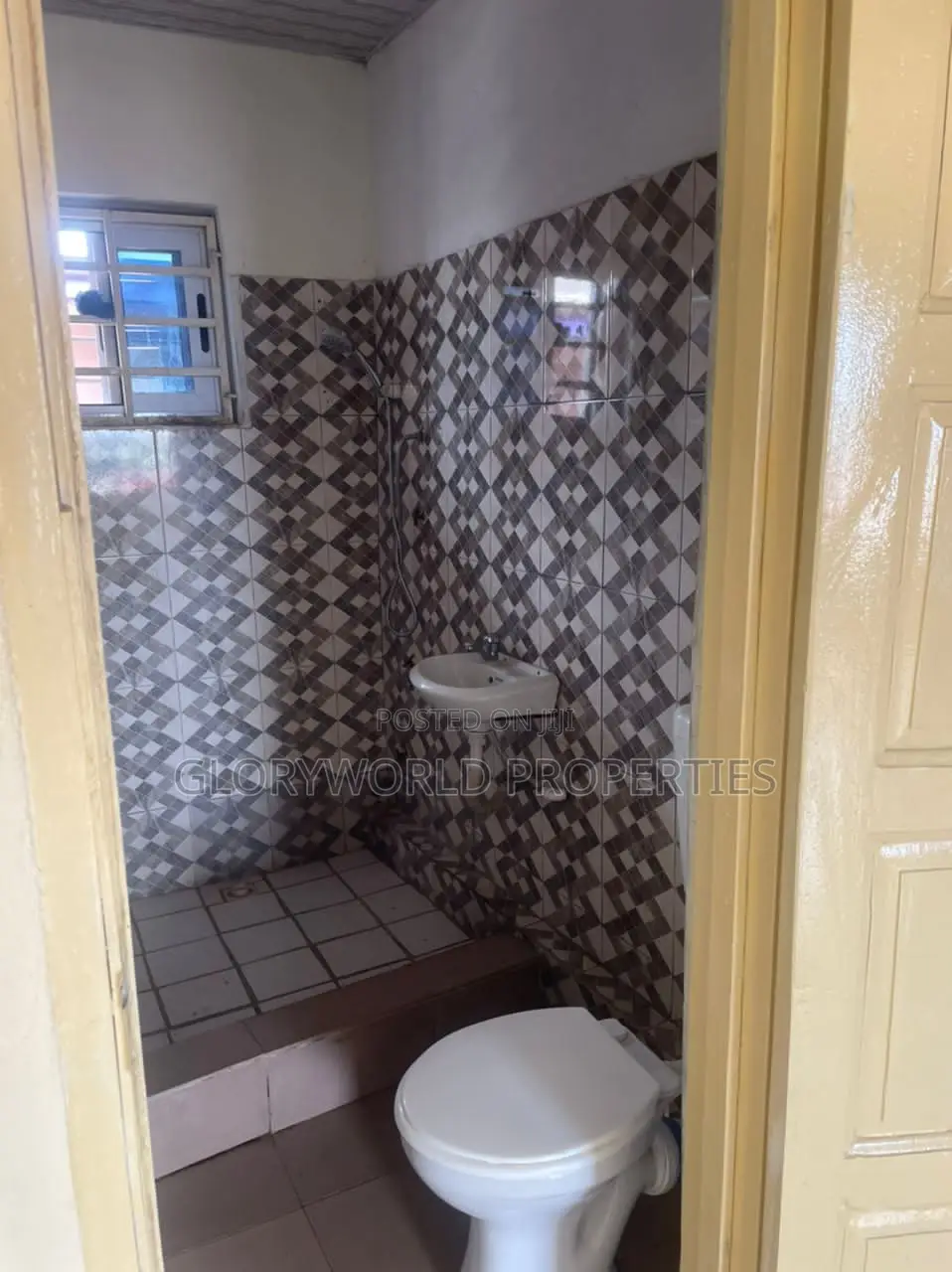 2bdrm Apartment in Lashibi for sale
