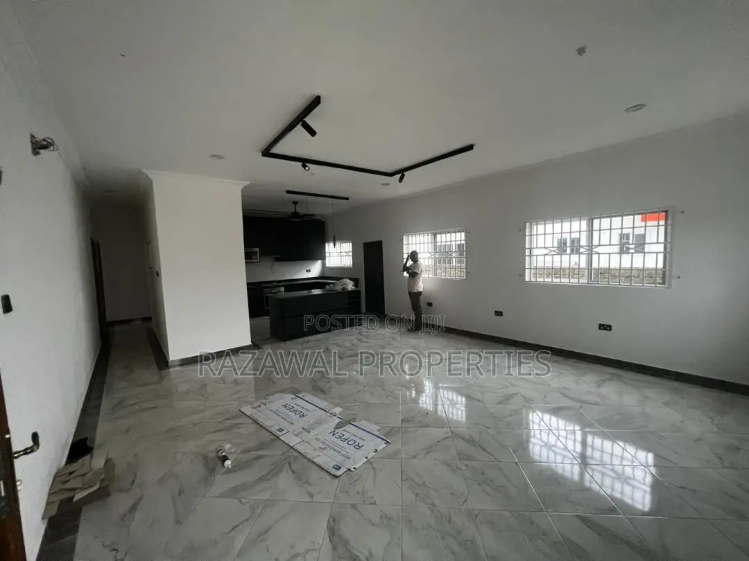 3bdrm House in Accra Metropolitan for sale