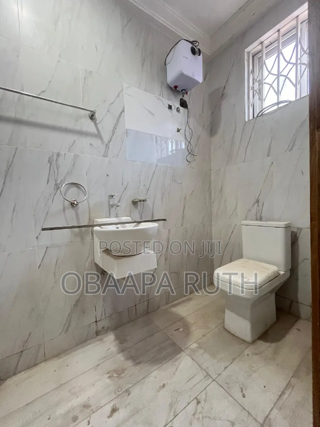 4bdrm Mansion in East Legon for rent