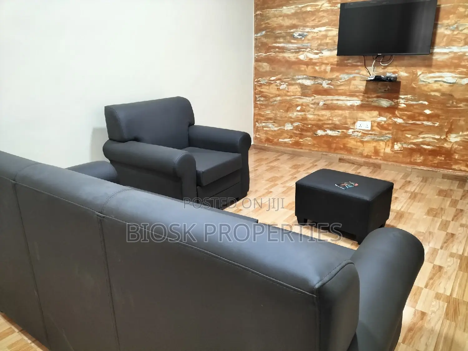 Furnished 2bdrm Apartment in Billa-Fix Properties, Frafraha for rent