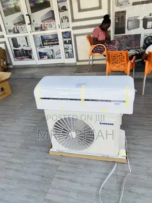 Authentic Samsung Split Type Air Conditioner(White)R410.