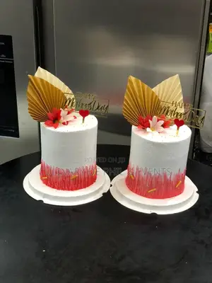 Mothers Day Theme Cake