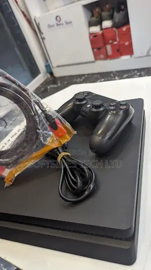 Playstation 4 Slim Version. Tested And Perfect 500 Gb With Games.