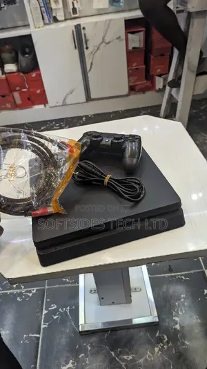 Playstation 4 Slim Version. Tested And Perfect 500 Gb With Games.