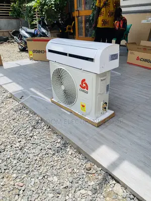 Durable 1.5hp Chigo Split Type Air Conditioner(White).