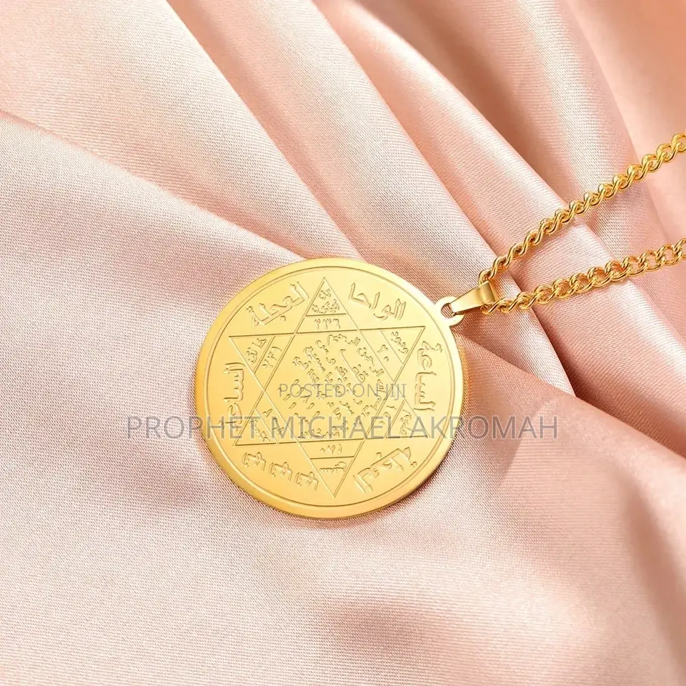 Star of David Pendant Necklace