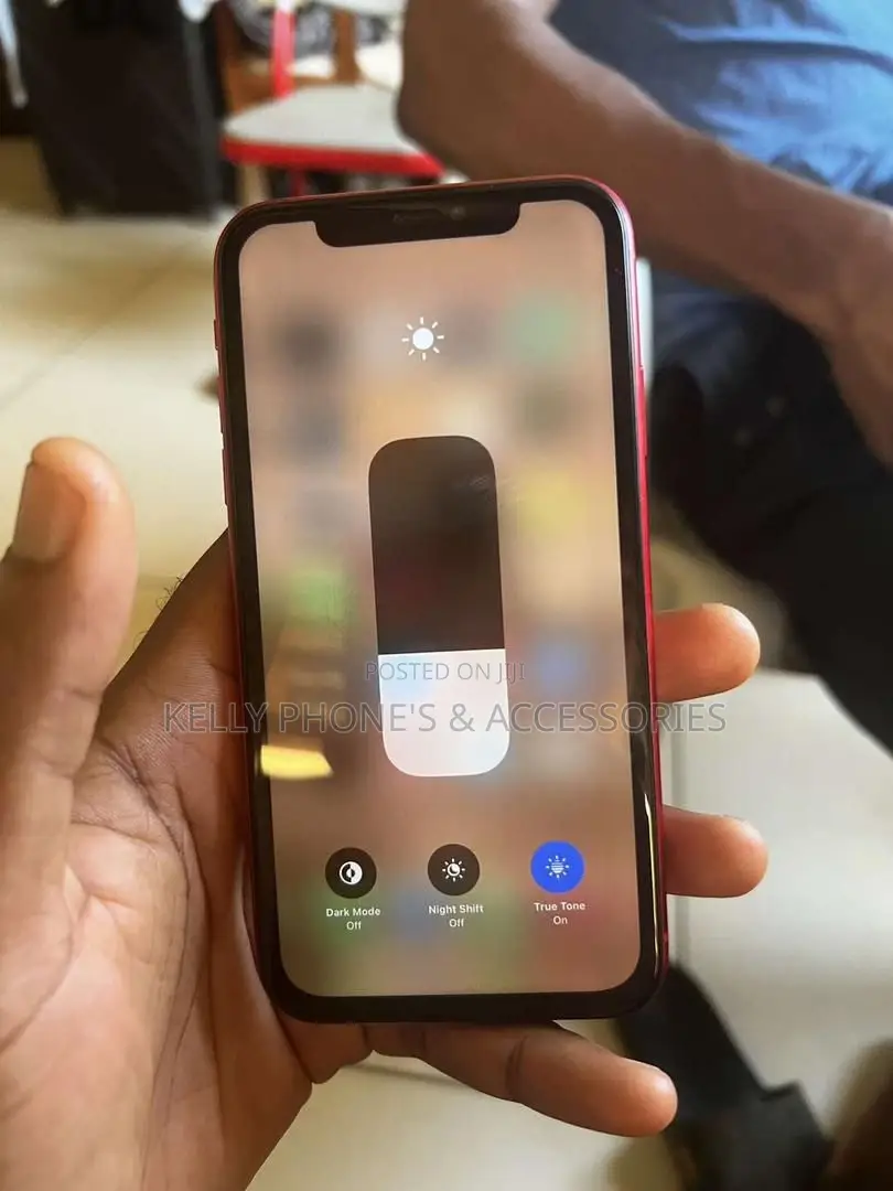 Apple iPhone 11 128 GB Red