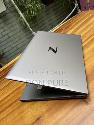 Laptop HP ZBook Firefly G8 32GB Intel Core I5 SSD 1T