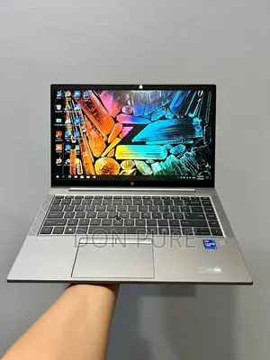 Laptop HP ZBook Firefly G8 32GB Intel Core I5 SSD 1T