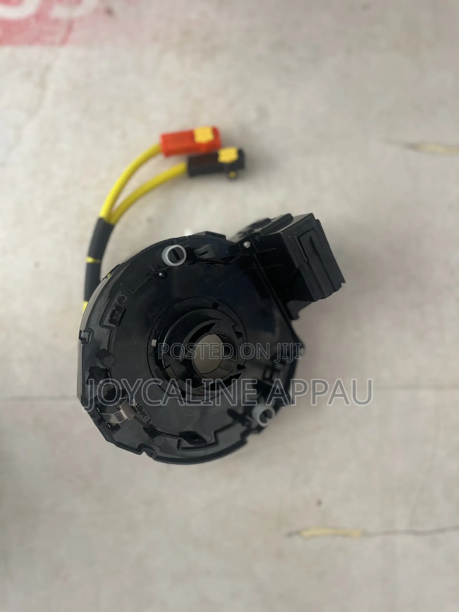 Pontiac Vibe Hornplate