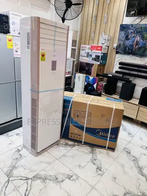 3hp White Midea Split Floor. 