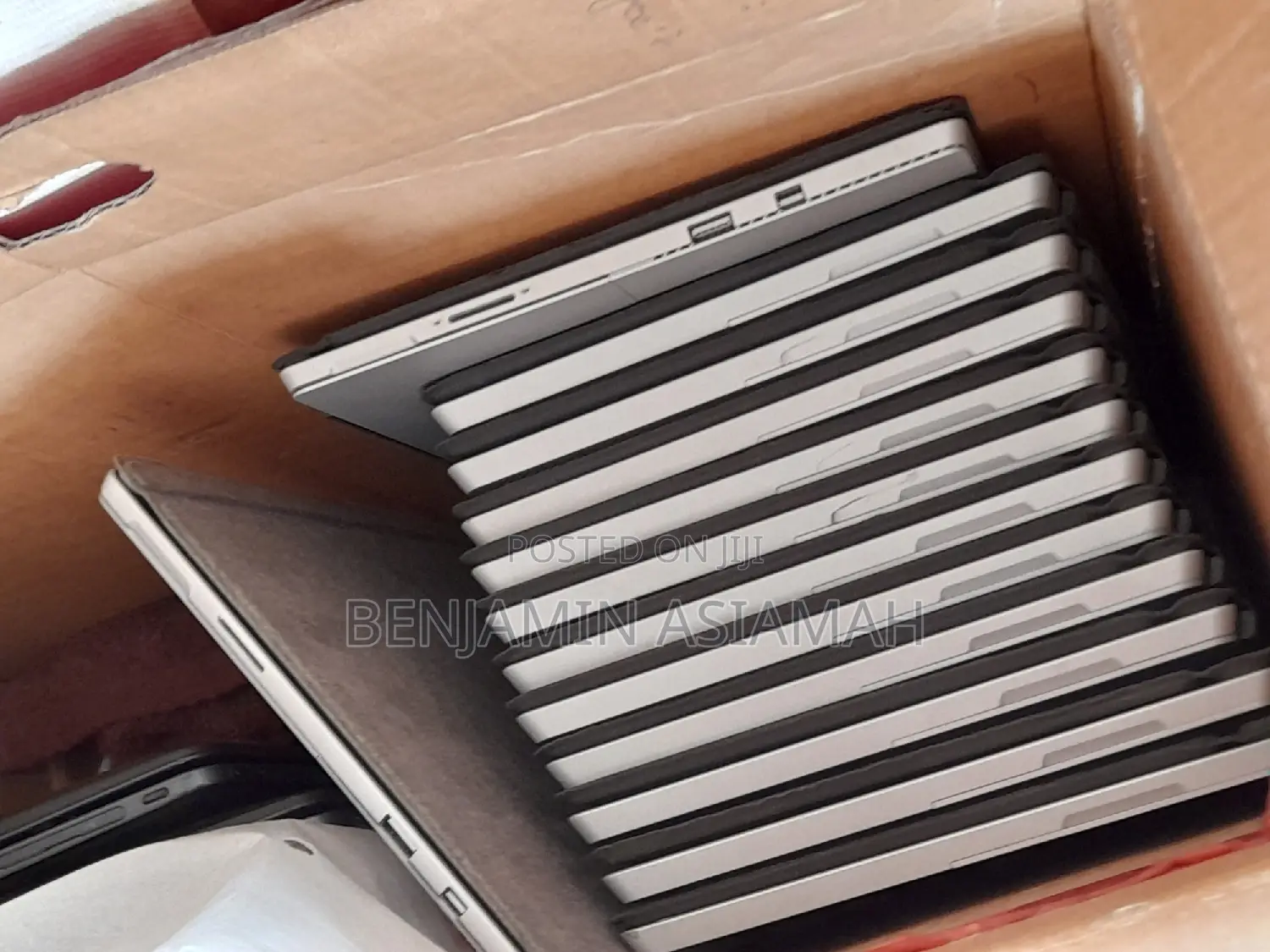 Laptop Microsoft Surface 3 4GB Intel Atom SSD 128GB