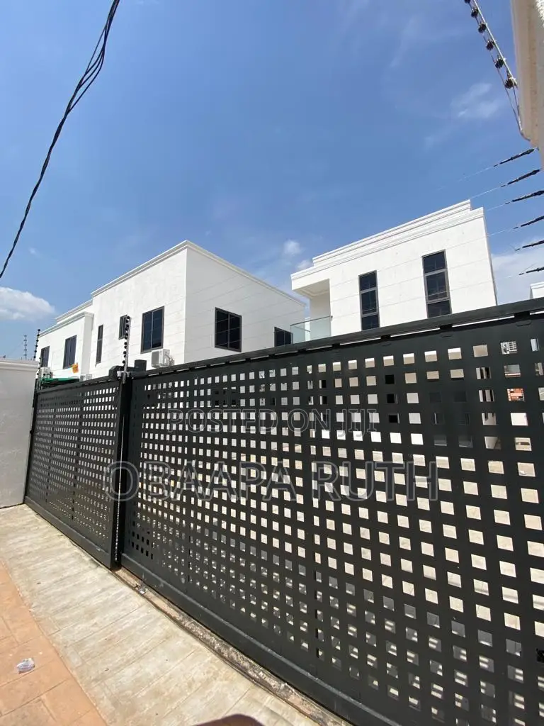 3bdrm Duplex in East Legon for rent