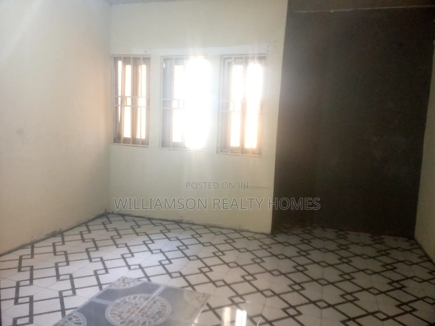 1bdrm Apartment in Community 18 Area, Spintex for rent