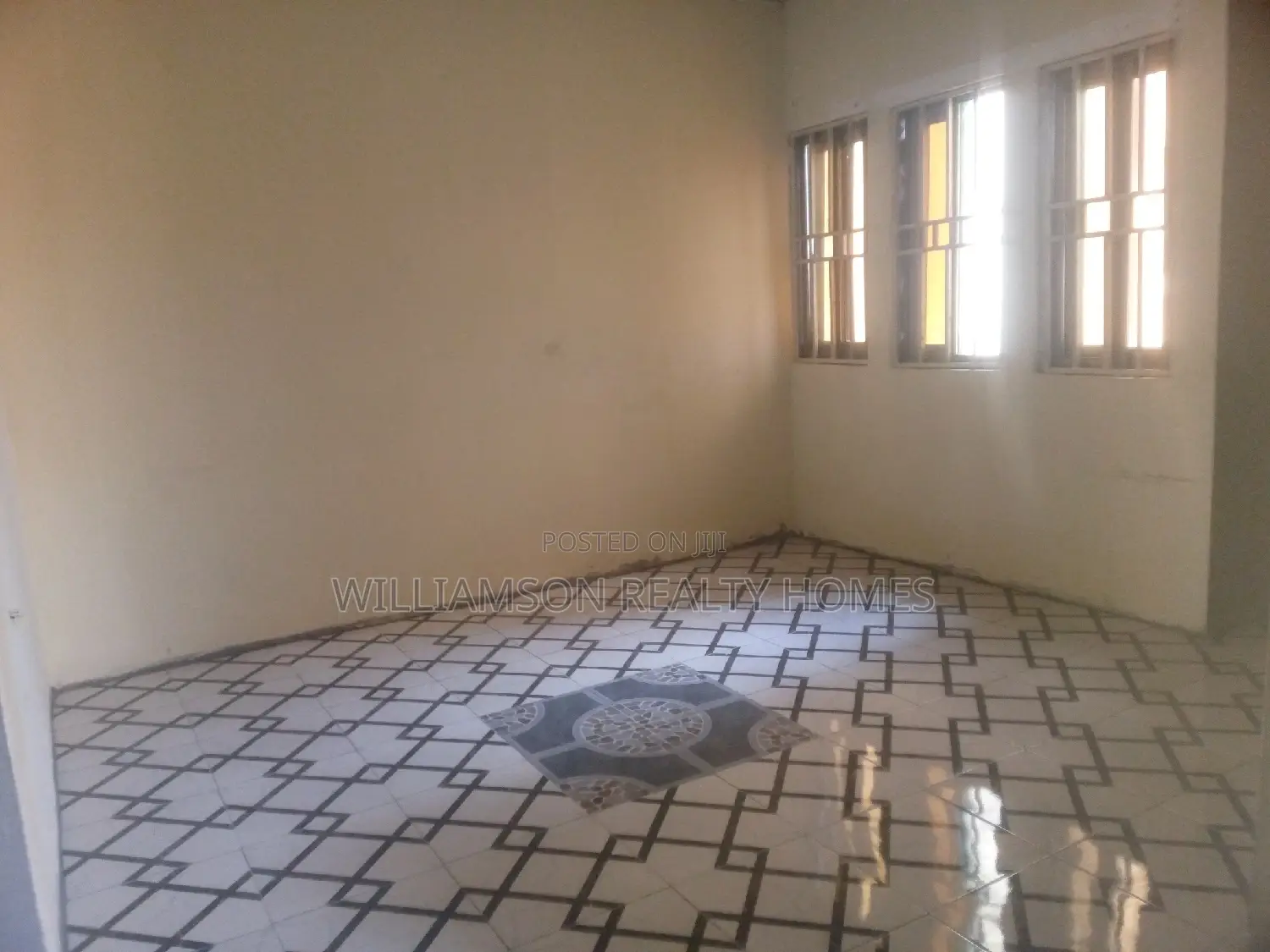 1bdrm Apartment in Community 18 Area, Spintex for rent