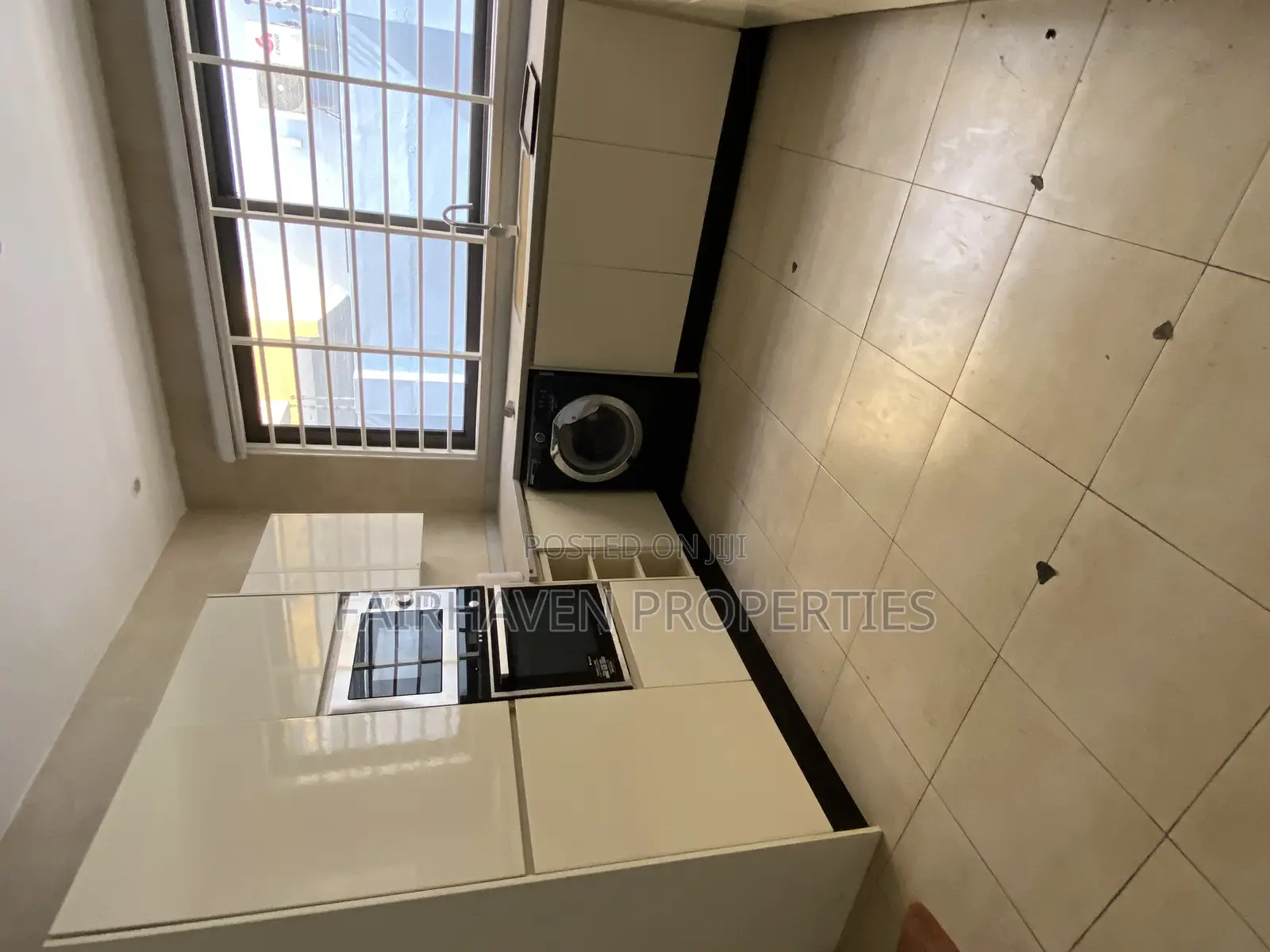 4bdrm House in Tseaddo, Airport Residential Area for rent