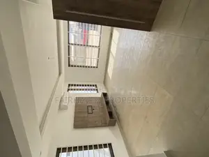 4bdrm House in Tseaddo, Airport Residential Area for rent