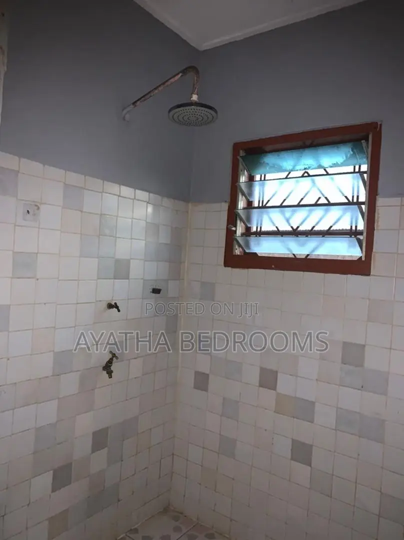 1bdrm Apartment in Ayathar Bedroom, New Town for rent
