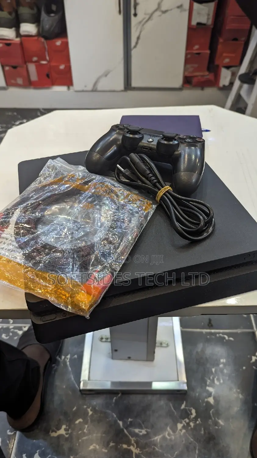 Ps4 Set With Controller, Hdmi, Charger and 500gb Storage.