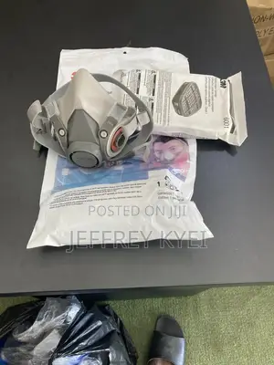 3M Half Face Mask/ Respirator