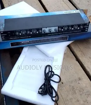 Supermulti 4 Way Stereo Crossover Plus Subwoofer