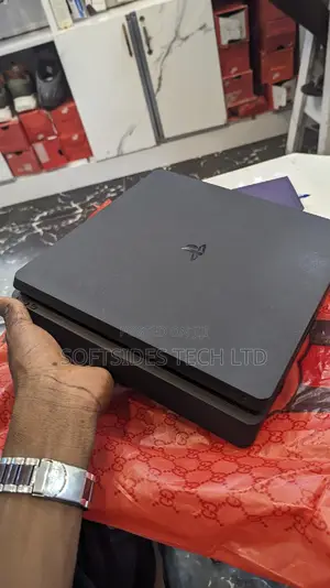 Playstation 4 SLIM 500GB+Controller, Satisfaction Guaranteed