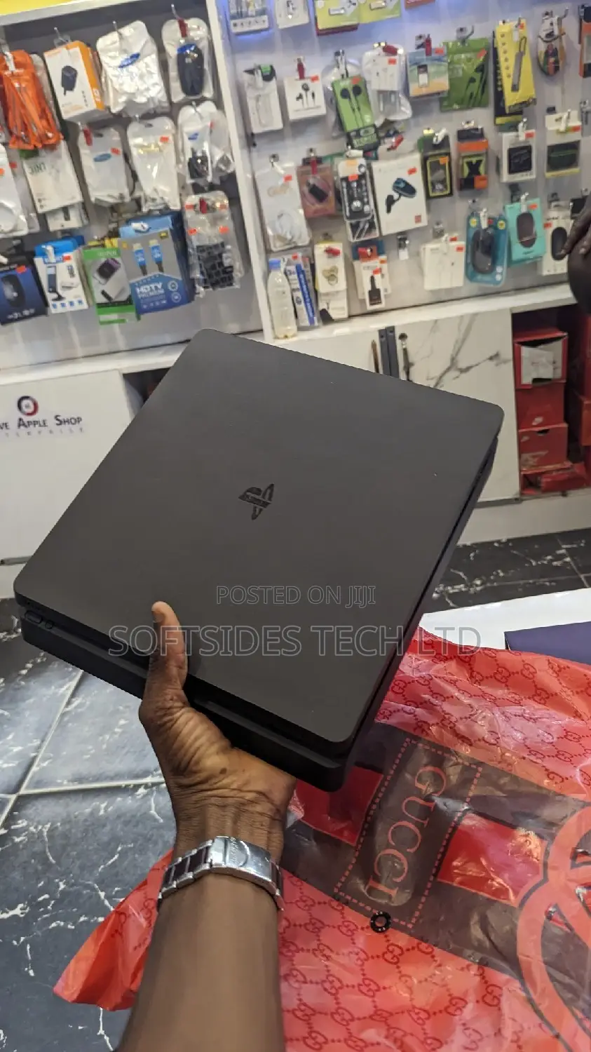 Playstation 4 Slim 500gb+Controller - Quality Assured!
