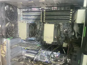 Desktop Computer HP Z800 24GB Intel Xeon SSHD (Hybrid) 1T