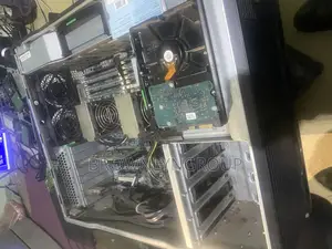 Desktop Computer HP Z800 24GB Intel Xeon SSHD (Hybrid) 1T