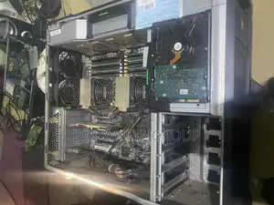 Desktop Computer HP Z800 24GB Intel Xeon SSHD (Hybrid) 1T