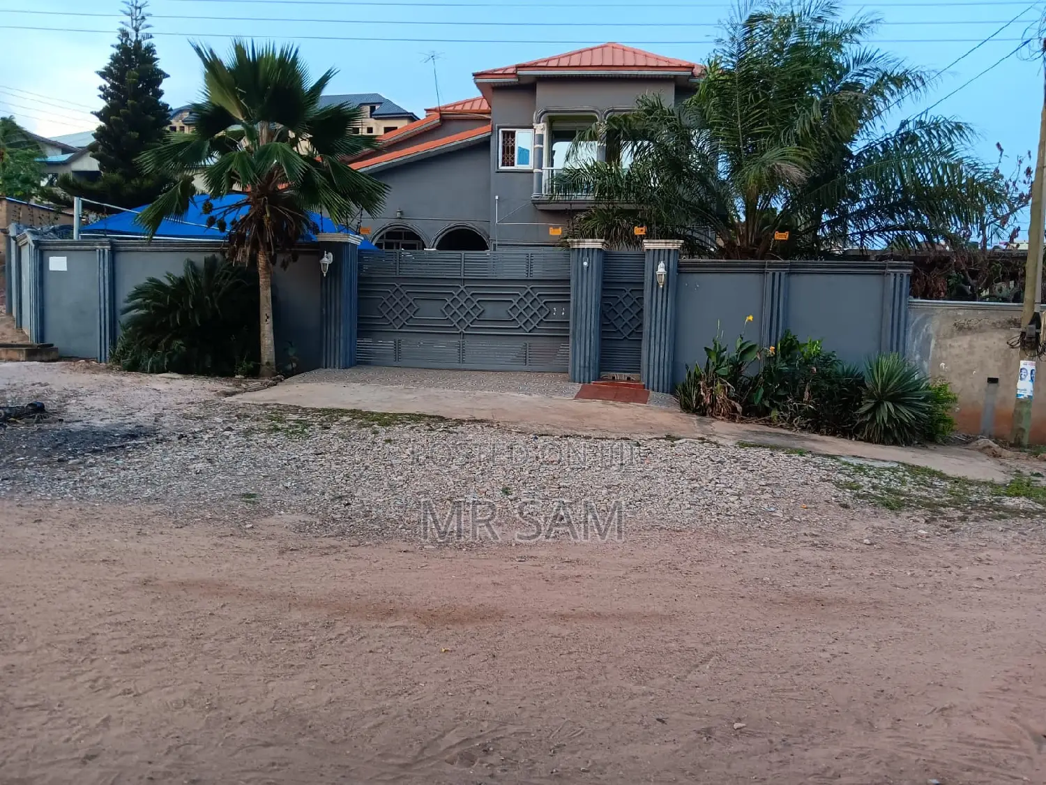 6bdrm Mansion in Around West Hills for sale