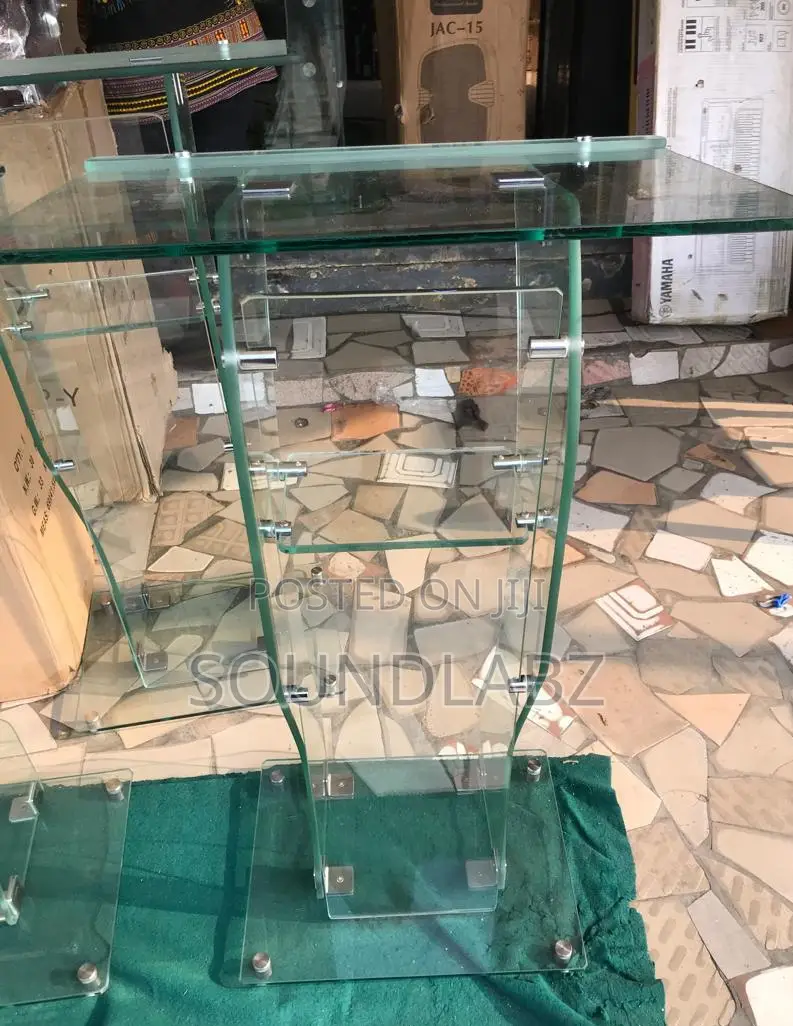 Glass Pulpit (Plain)