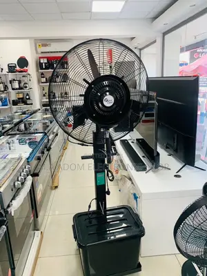 Newly in Stock 16 Inch Centrifugal Water Mist Standing Fan.
