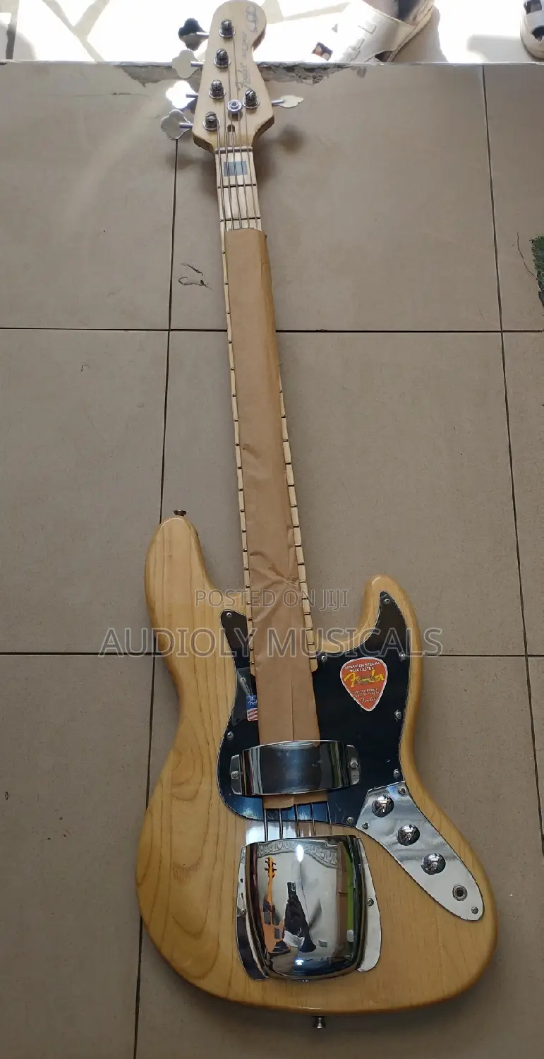Fender Passive Bass Guitar