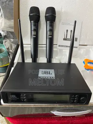 JBL Mv300pro 2in1 Cordless Microphone