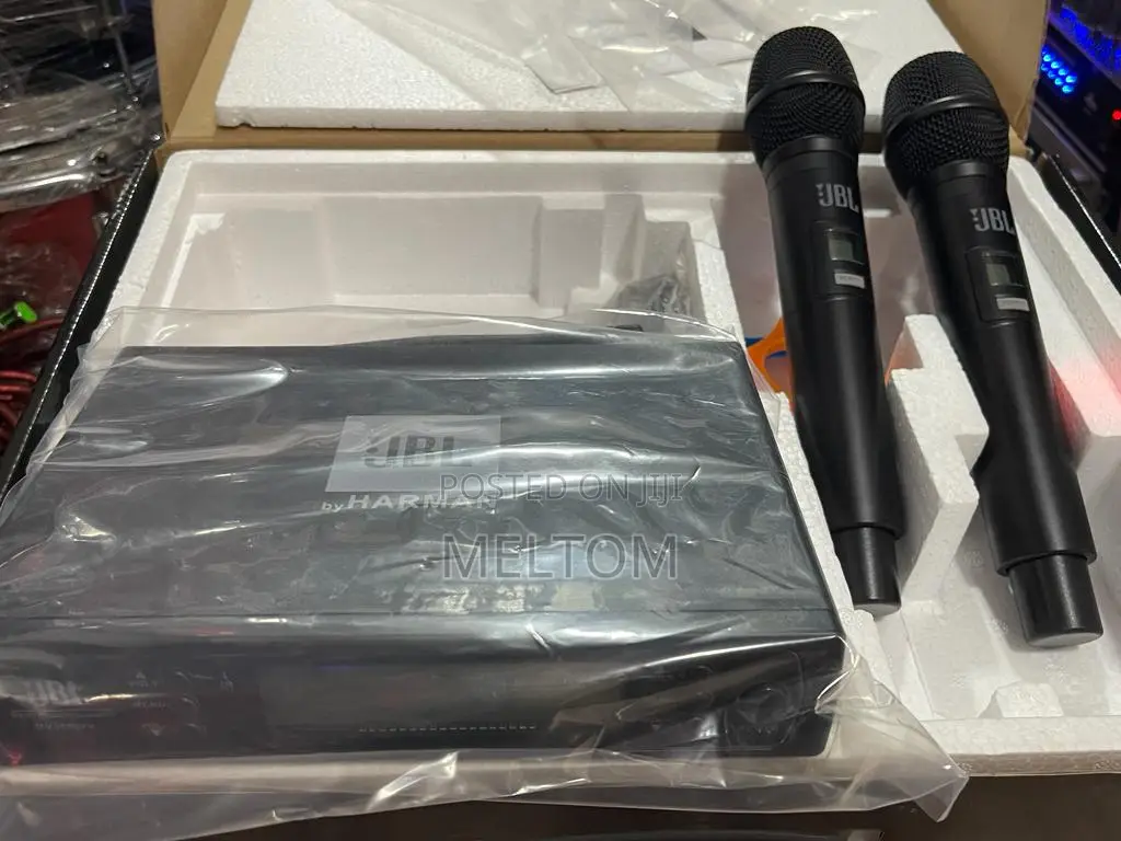 JBL Mv300pro 2in1 Cordless Microphone